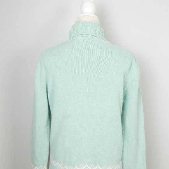 Vintage Y2K Northern Reflections Light Blue Turtleneck w/ White Snowflake Large - Picture 11 of 12